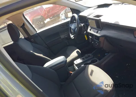 2024 Ford Maverick Xl z USA, uszkodzony, nr VIN 3FTTW8A36RRA45671